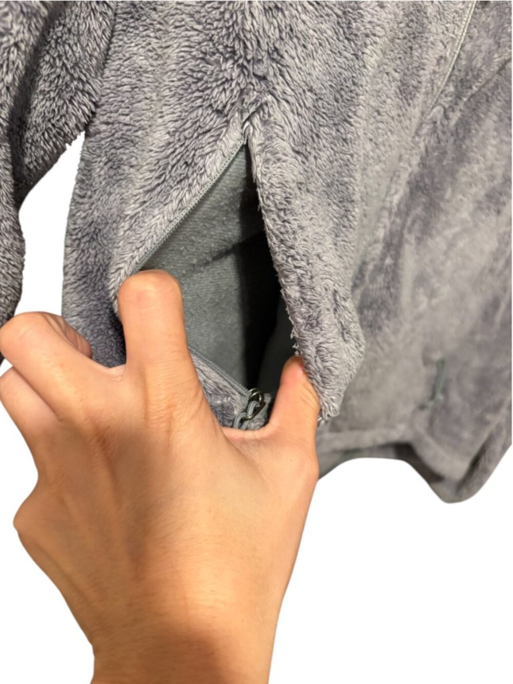 The North Face Osito Fleece Jacket - Picture 5 of 9